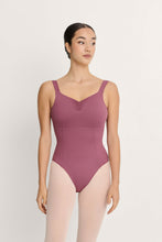 Lade das Bild in den Galerie-Viewer, Ballettrikot mit breiten Trägern und herausnehmbaren Cups - violet