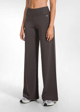Lade das Bild in den Galerie-Viewer, Weit geschnittene Hose aus Stretch-Jersey - Bio Baumwolle
