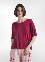 Lade das Bild in den Galerie-Viewer, SALE Yoga Shirt - Deha
