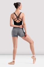 Lade das Bild in den Galerie-Viewer, Bloch Riley Shorts
