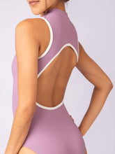 Lade das Bild in den Galerie-Viewer, AURA MAUVE
