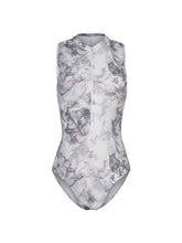 Lade das Bild in den Galerie-Viewer, AURA WHITE MARBLE
