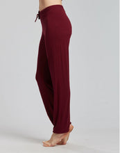 Lade das Bild in den Galerie-Viewer, Unisex Hose aus Viskose mit schmalem Beinabschluss
