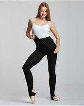 Lade das Bild in den Galerie-Viewer, Strickjumpsuit
